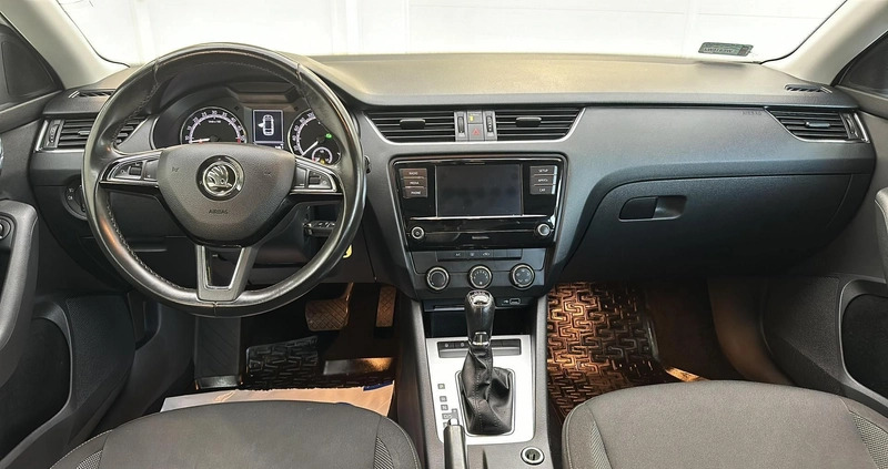 Skoda Octavia cena 66900 przebieg: 75940, rok produkcji 2019 z Torzym małe 352